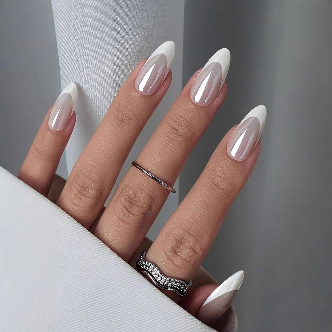 Artificial nails with elegant French design and high-gloss finish Kalsten