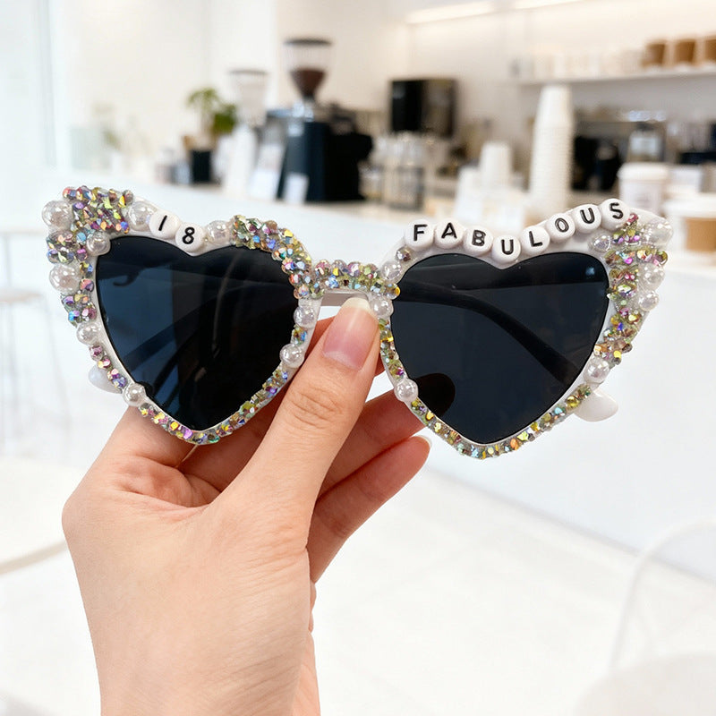 Glamorous Heart-Shaped Sunglasses Kalsten
