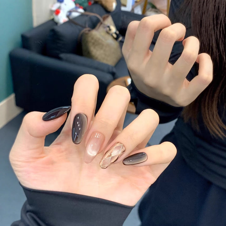 Stylish Design Press-On Nail Art