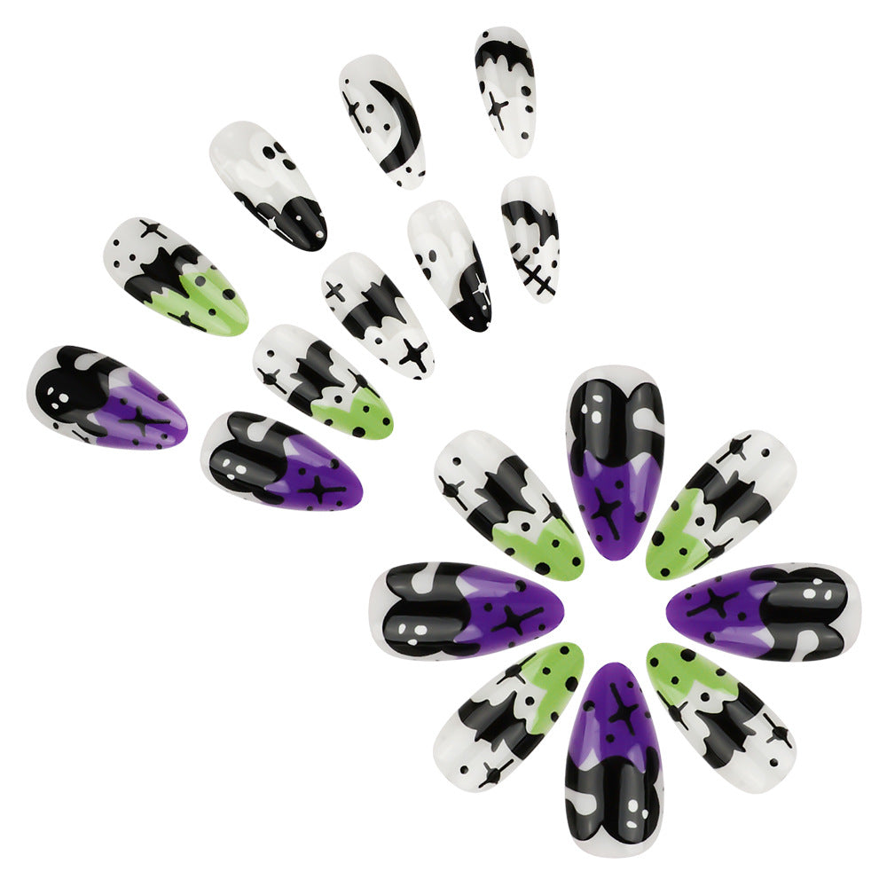 Creative Halloween-Themed Press-On Nail Art Kalsten