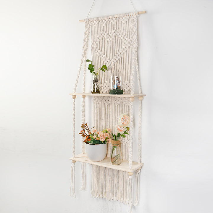 Macrame shelf with heart design Kalsten