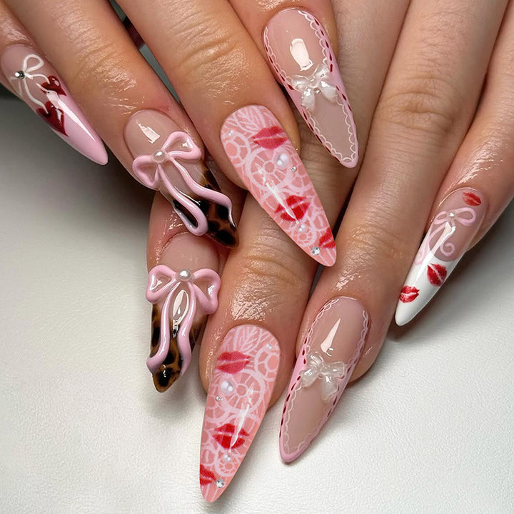 Nail art covers Kalsten