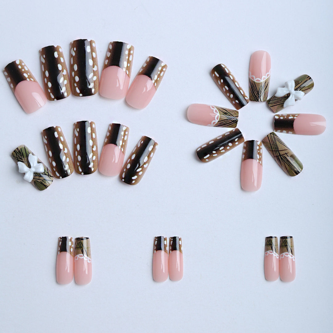 Artificial nails with elegant bow and pattern design Kalsten