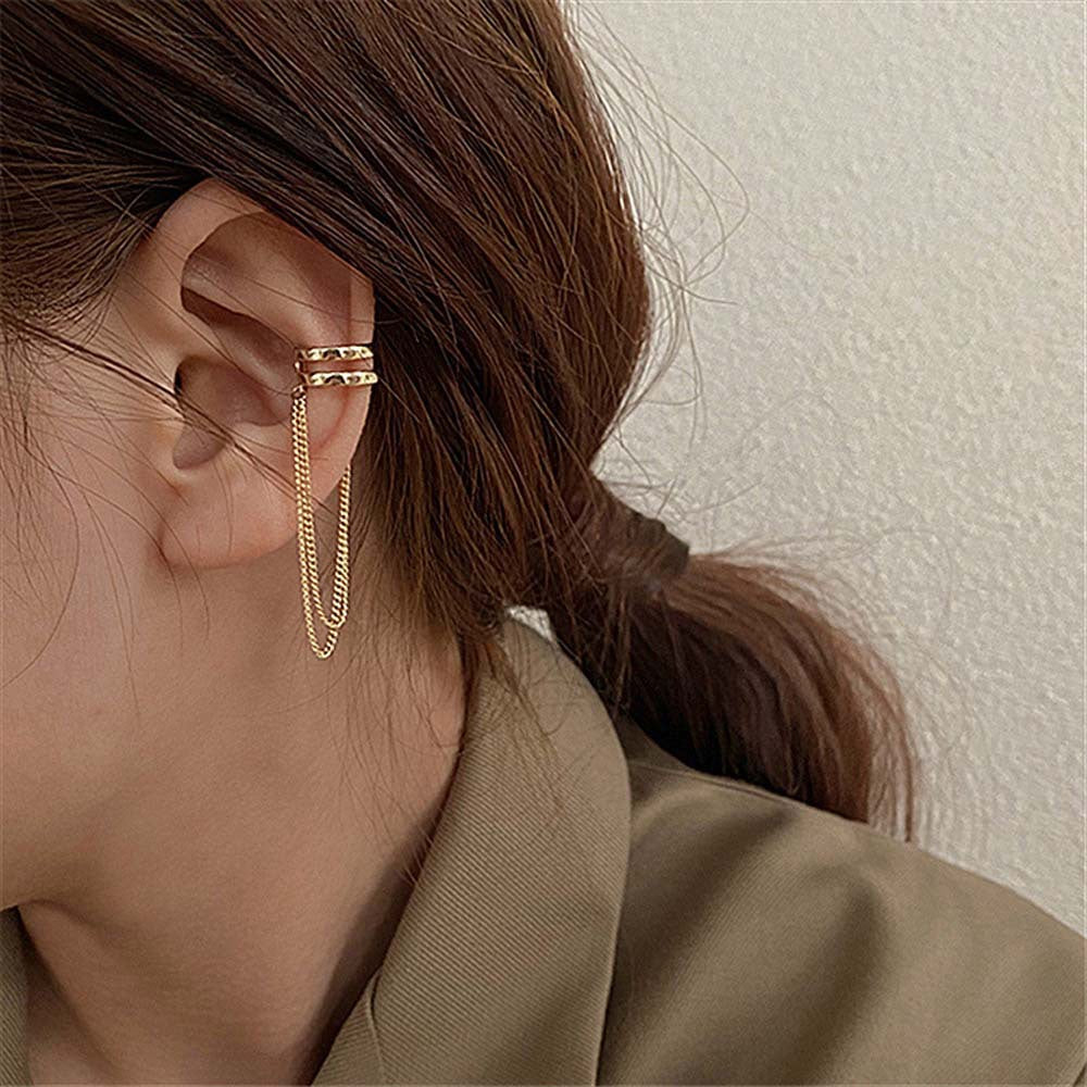Fashionable chain ring with removable chains from Kalsten