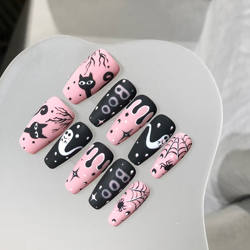 Halloween-Themed Artistic Press-On Nail Collection