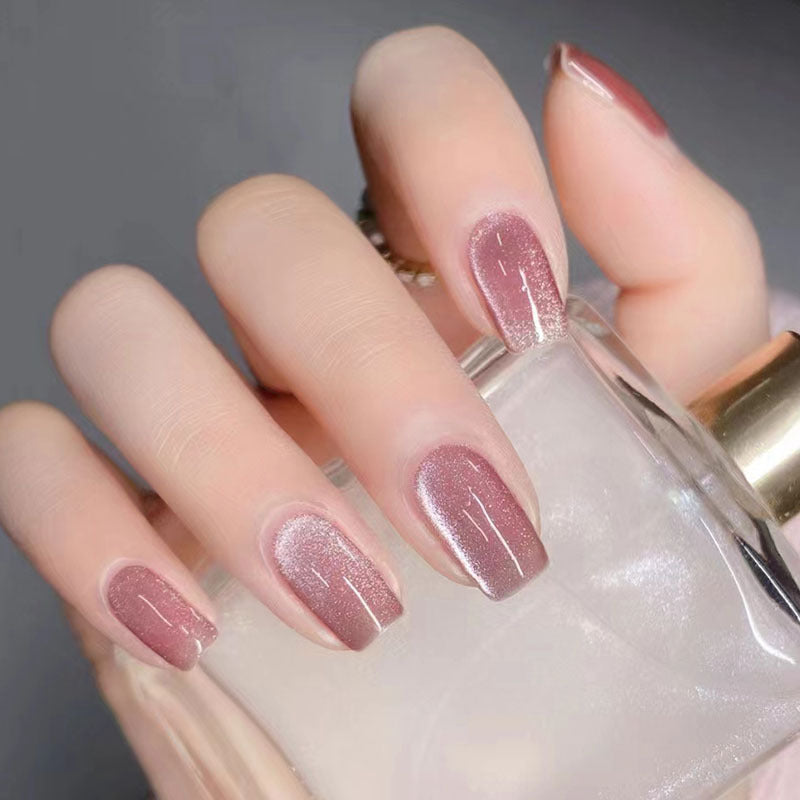 Press-On Nail Art Set