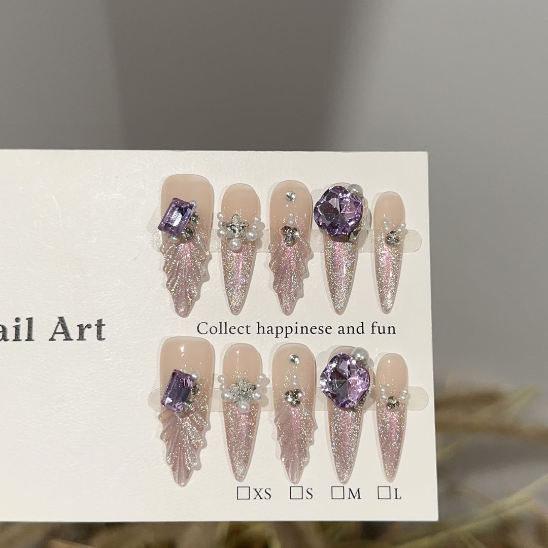 Glamorous Glittering Press-On Nail Art Set
