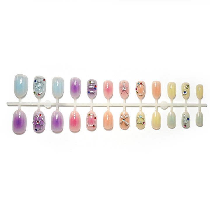 Decorative Jewel-Embellished Press-On Nail Art