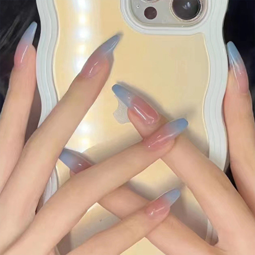 Elegant Artificial Nails in Modern Ombre Design Kalsten