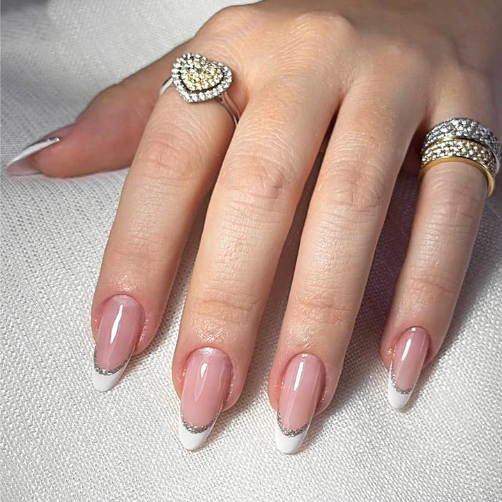 Artificial nail set with elegant glitter accents Kalsten