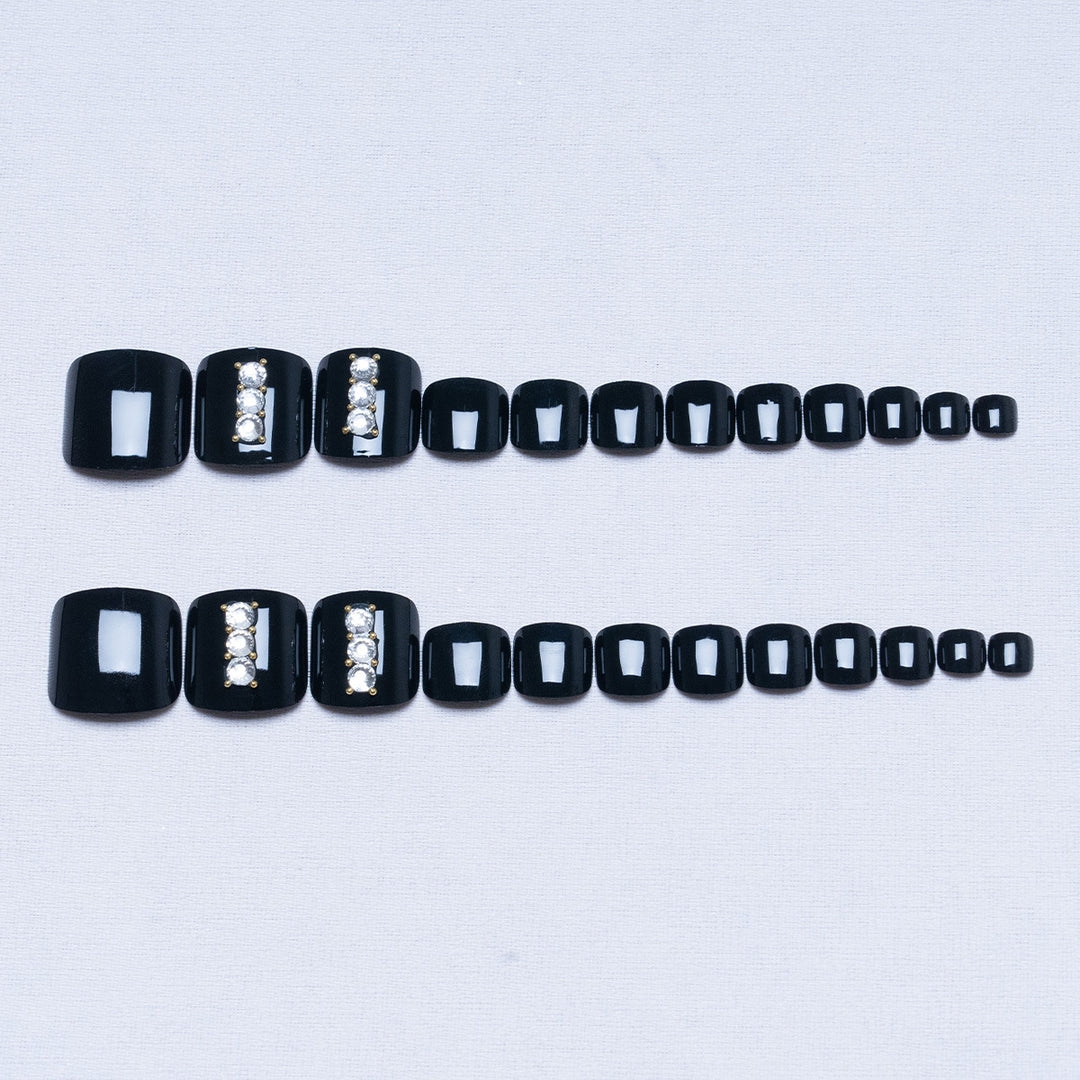 Elegant Decorative Press-On Toenails
