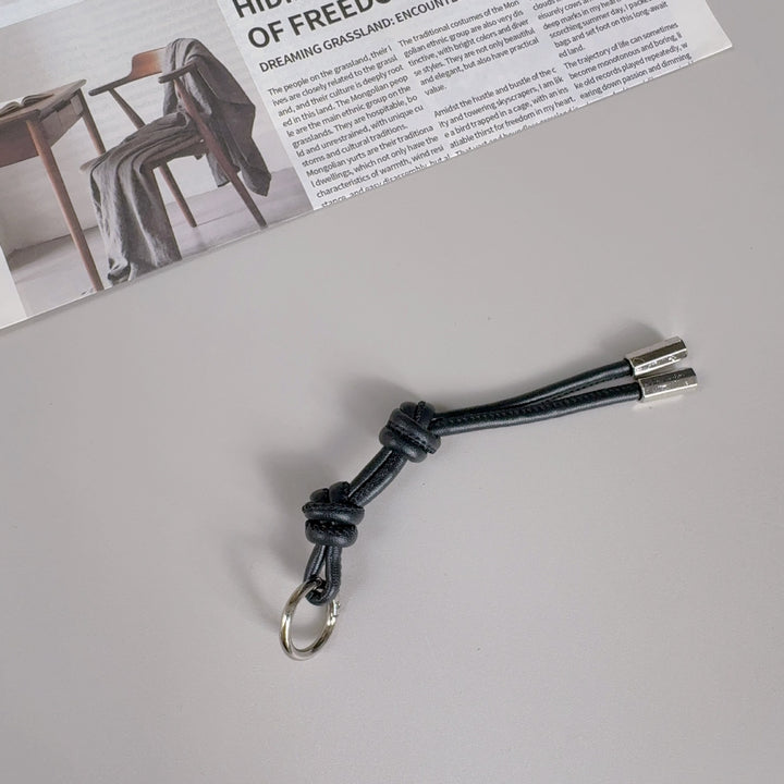 Stylish Leather Keychain Holder Kalsten