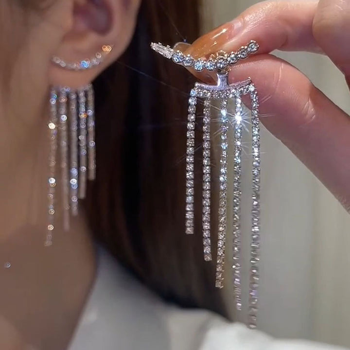 Sparkling earrings with drop design Kalsten