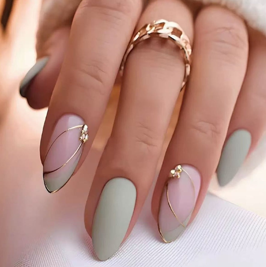 Glamorous Almond-Shaped Nail Enhancements Kalsten