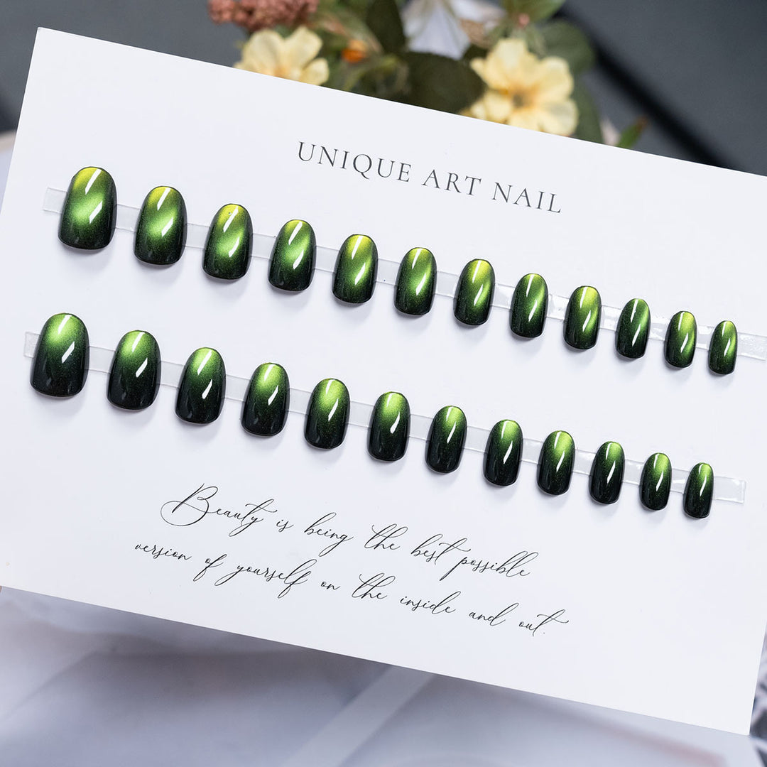 Glossy Long-Lasting Press-On Nail Set