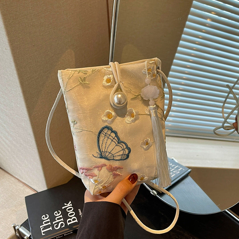 Elegant Embroidered Evening Clutch