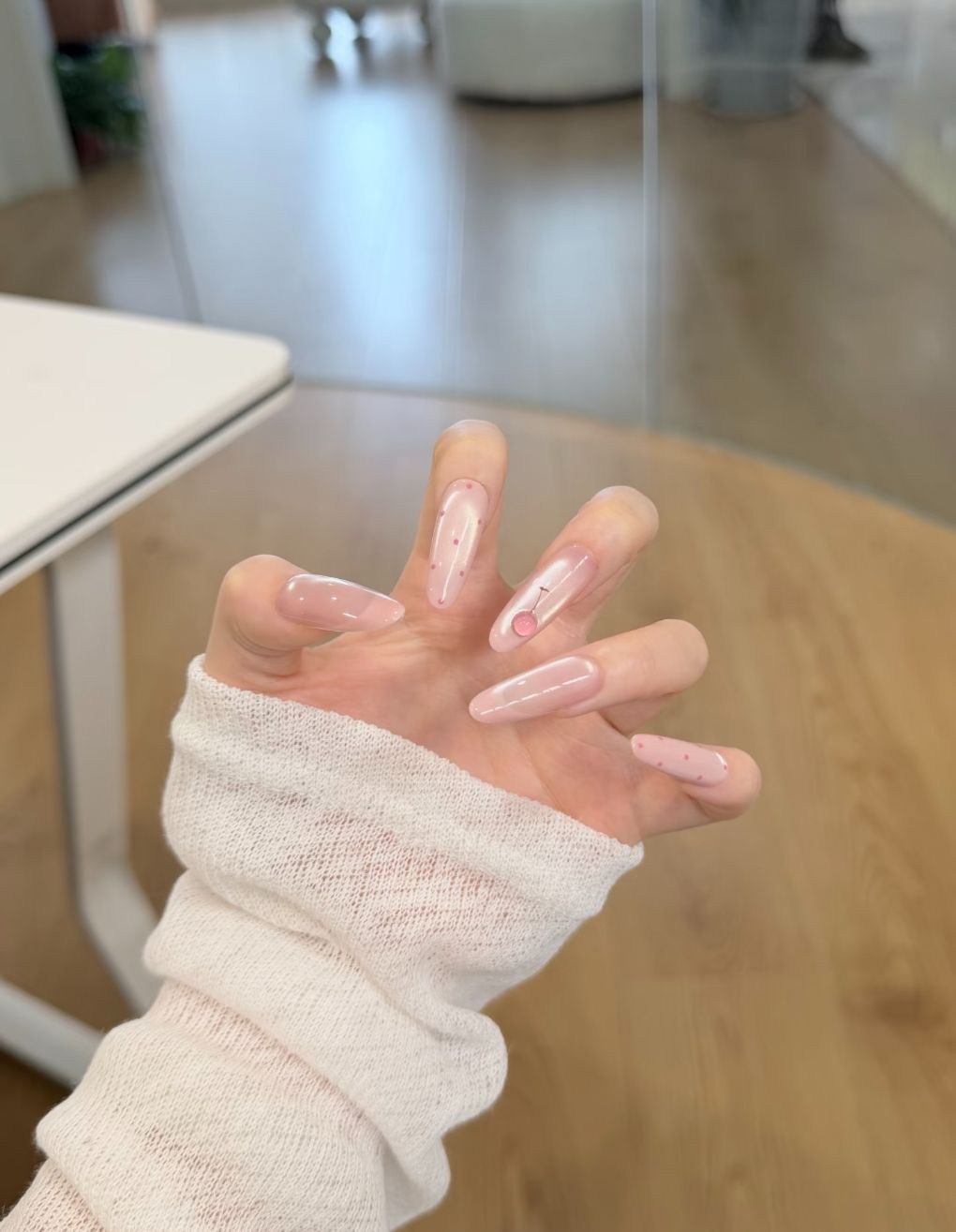 Artistic Press-On Nail Extensions  1791717425