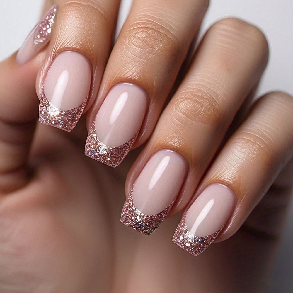 Artificial nails in elegant French tip design Kalsten