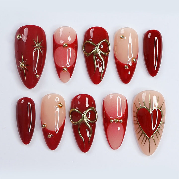 Artificial nail set with romantic heart designs Kalsten