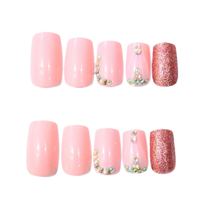 Decorative Glittery Nail Art Kalsten