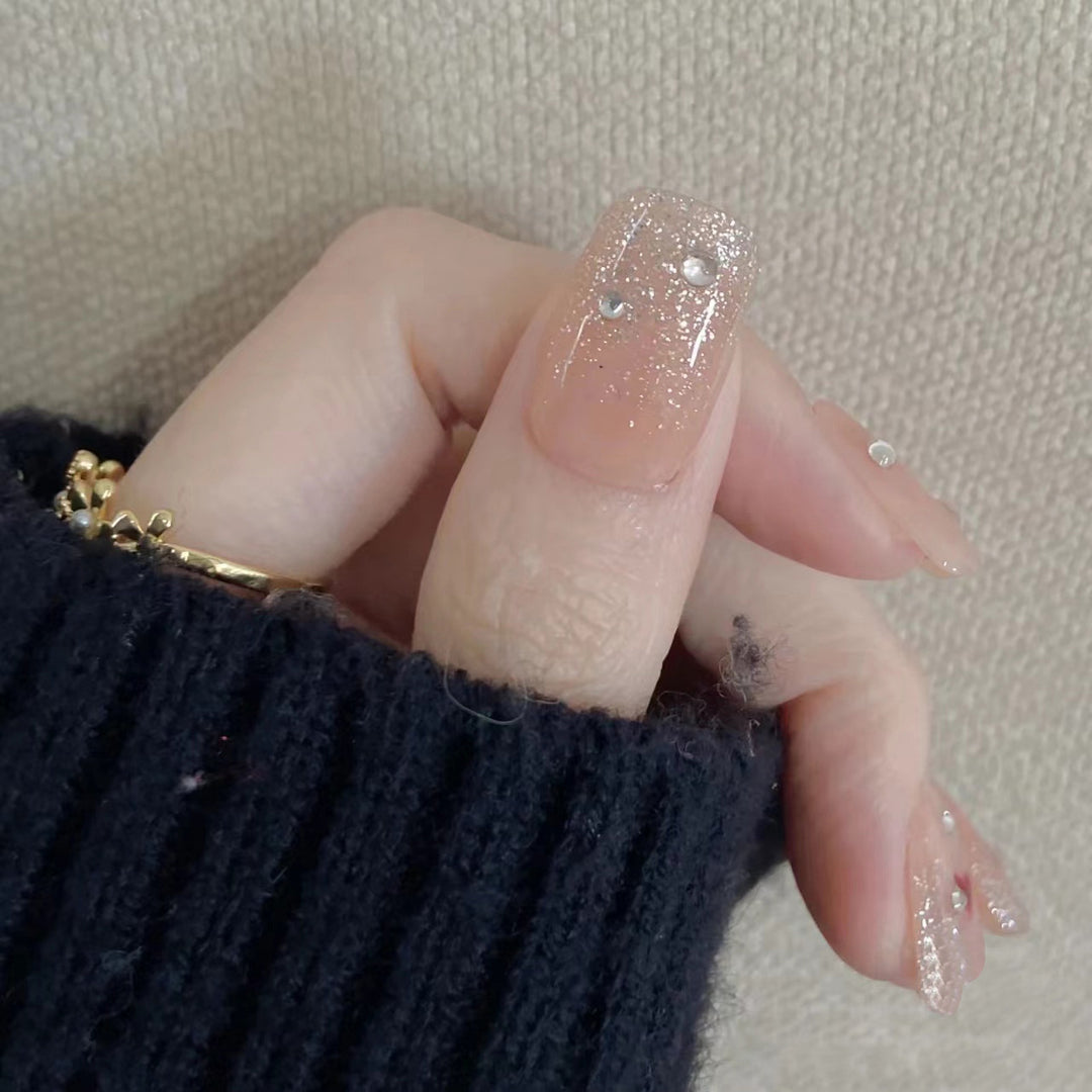 Romantic Heart-Themed Press-On Nail Set