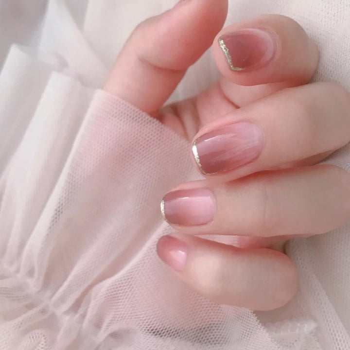 Elegant Glossy Press-On Nail Art Set