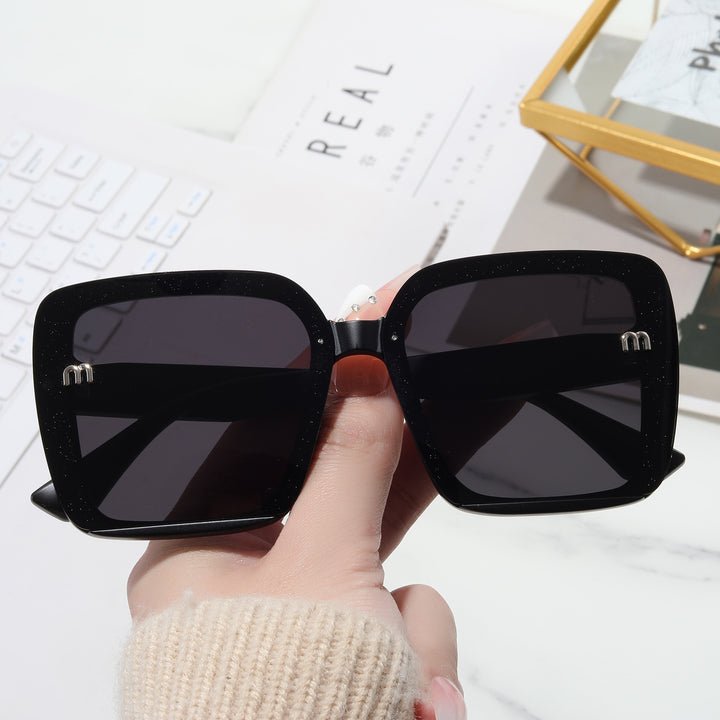 Ladies fashionable square sunglasses with shimmering frame Kalsten