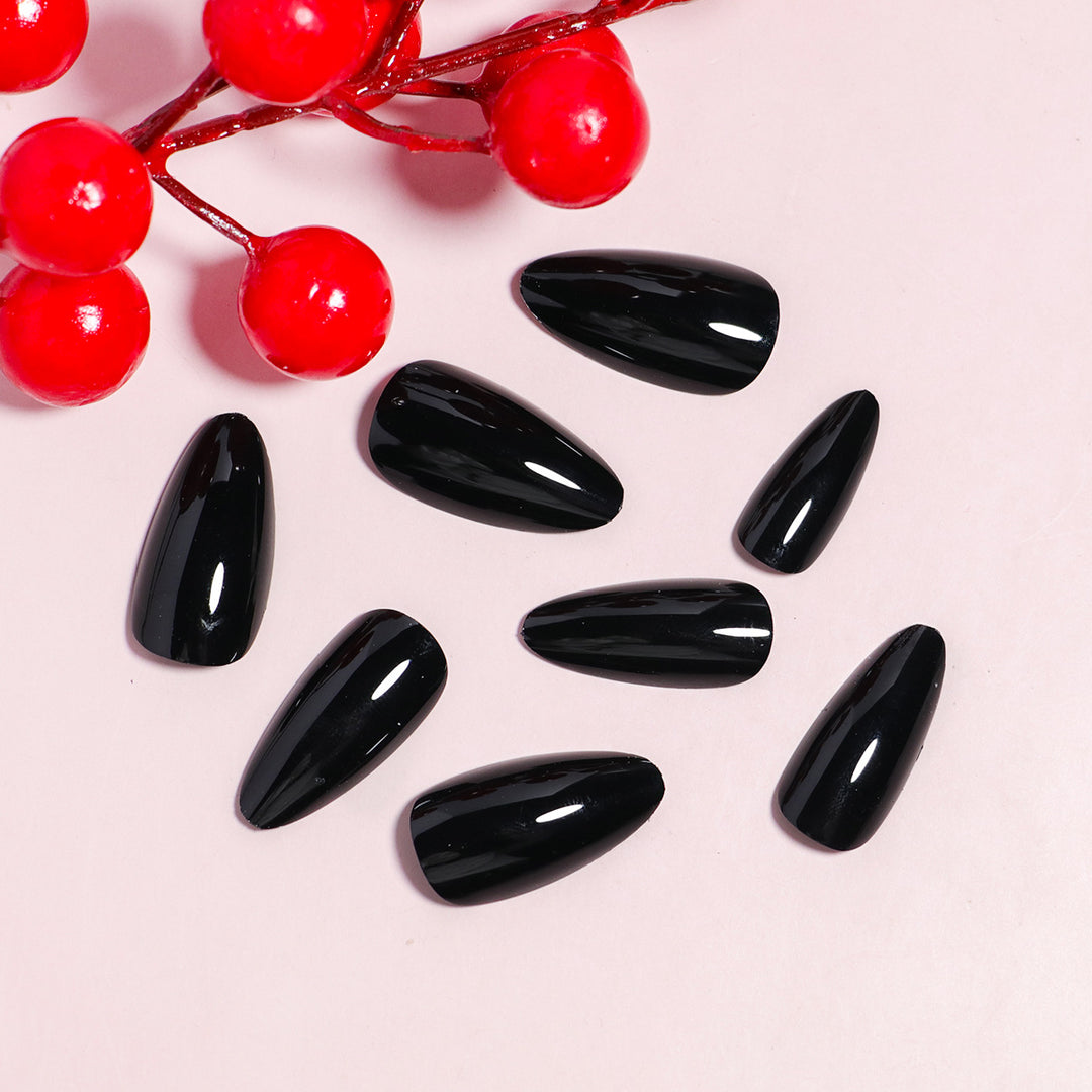 Press-On Almond-Shaped Nail Tips Kalsten