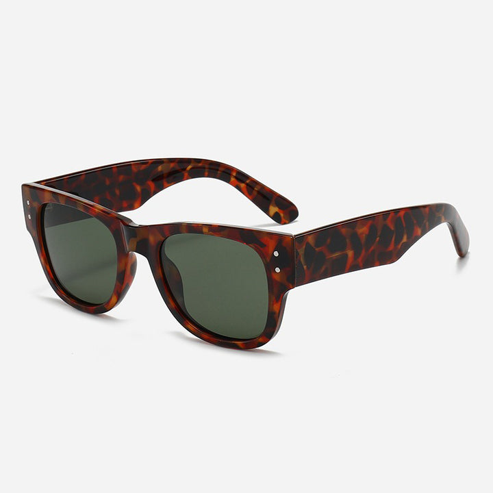 Ladies sunglasses in minimalist and elegant design Kalsten