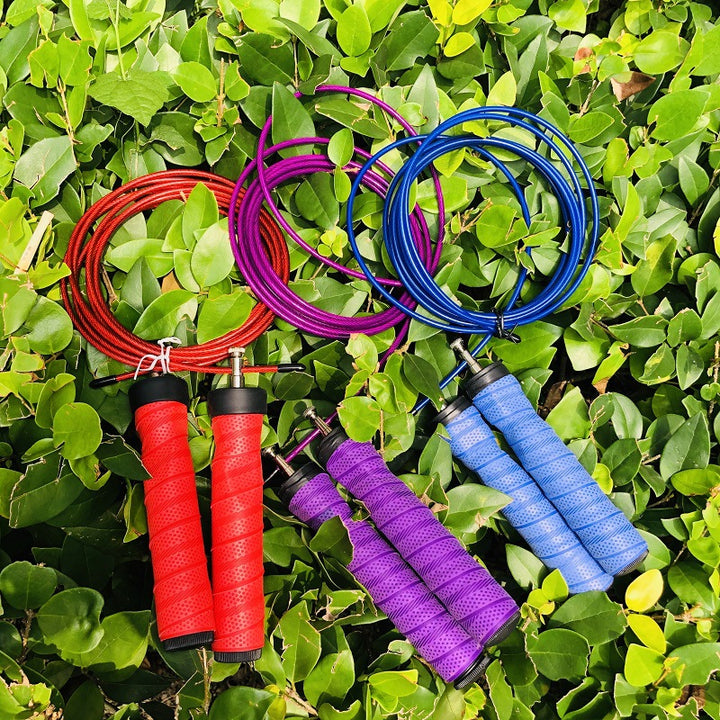 Jump rope with grippy ergonomic handles Kalsten