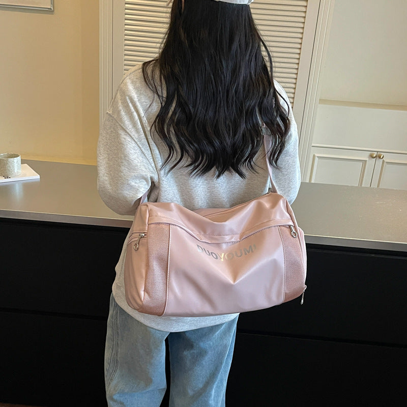 Chic Lightweight Sports Duffle