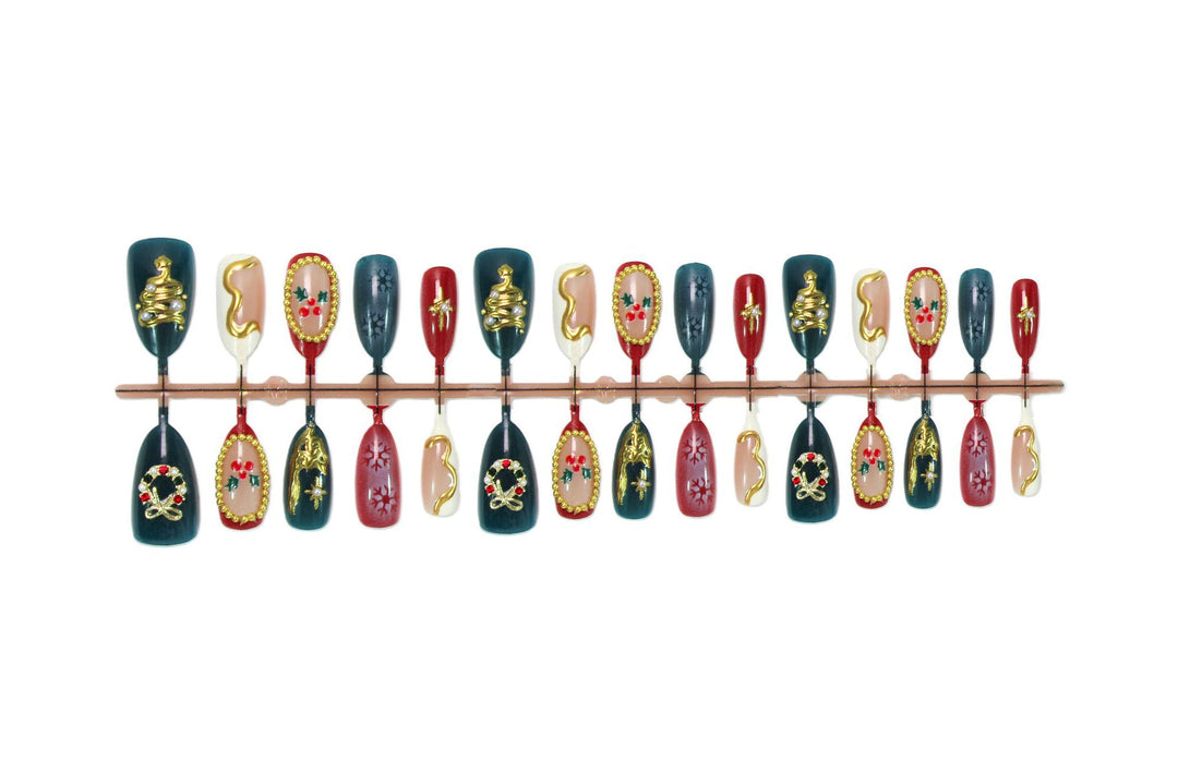Artificial nail set with elegant Christmas motifs and luxurious embellishments Kalsten