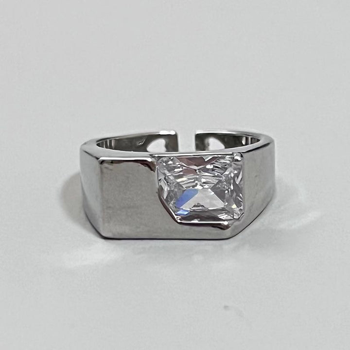 Trendier Open Ring with Zirconia Accent Kalsten