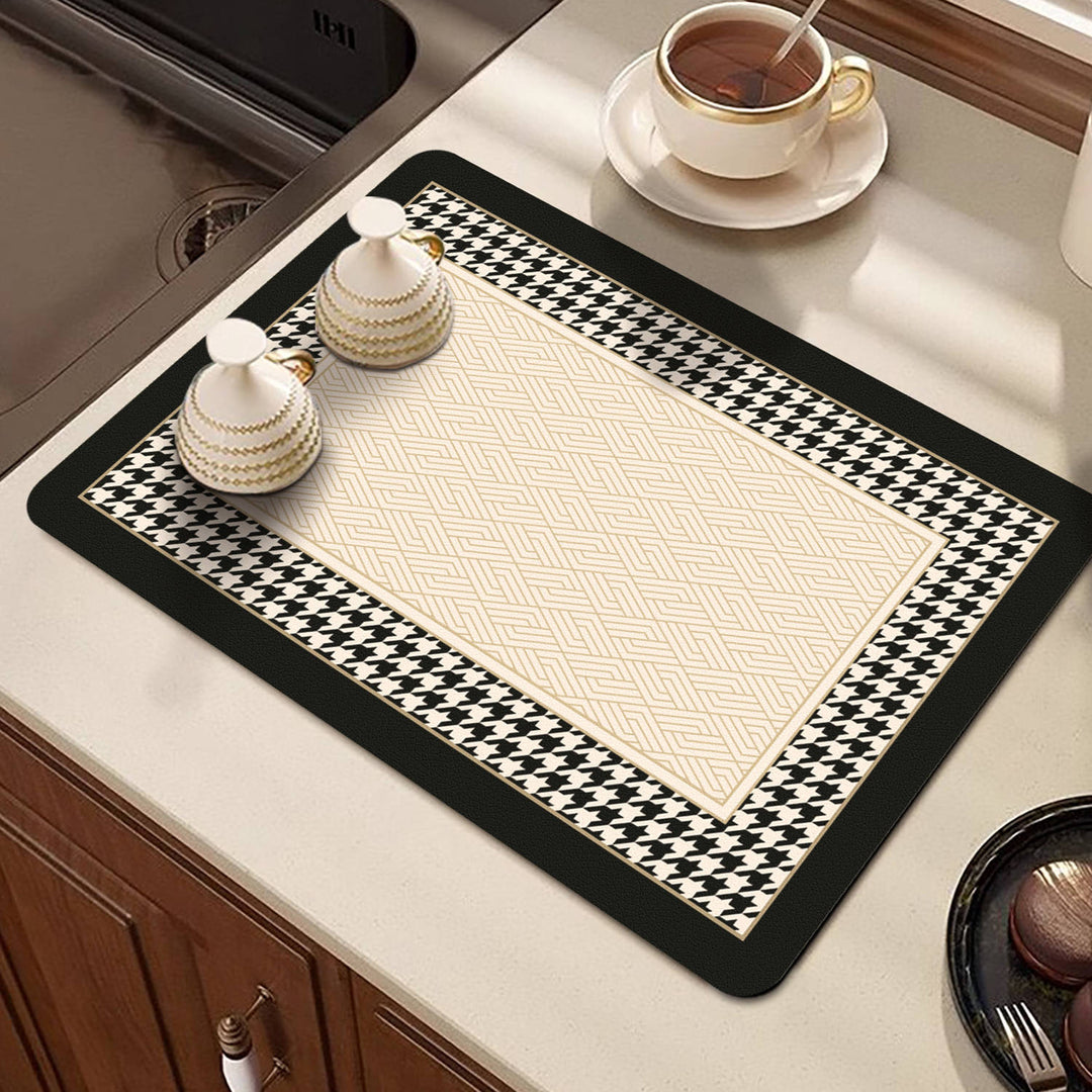 Elegant Floral Print Table Mat