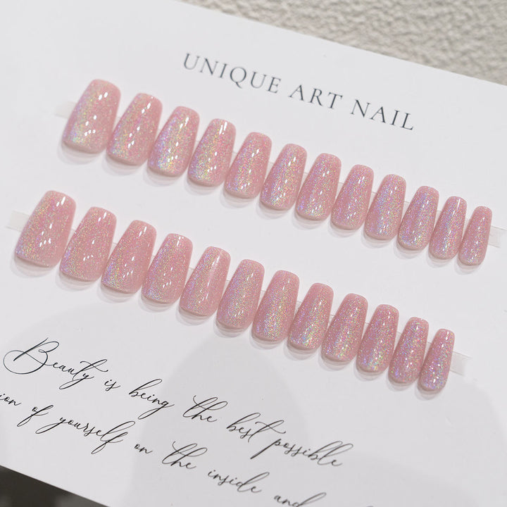 Shimmering Press-On Nail Art Set