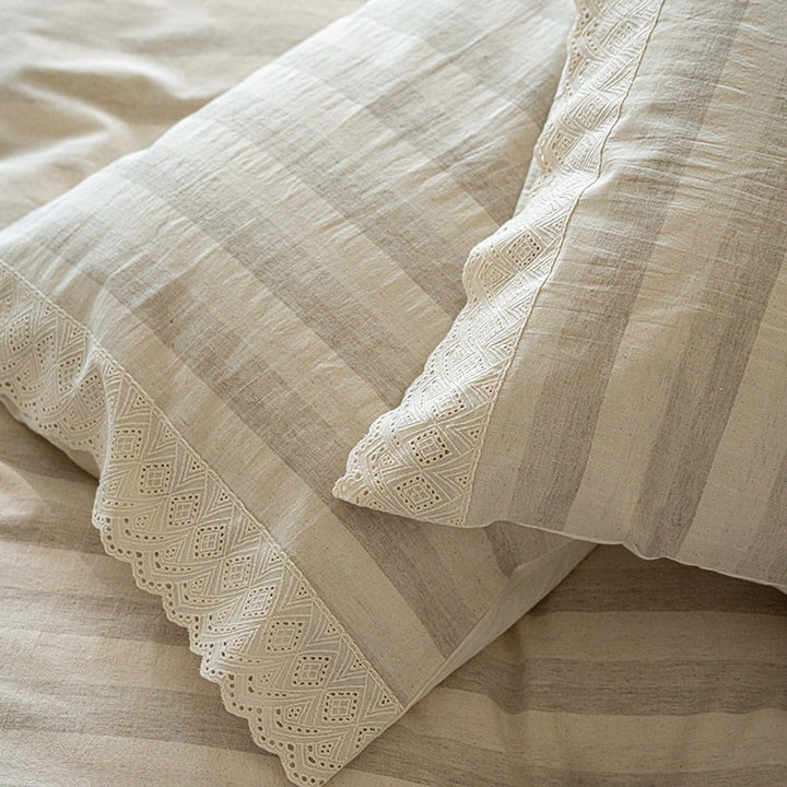 Light cotton-linen duvet cover set with fine longitudinal stripe texture and lace hem