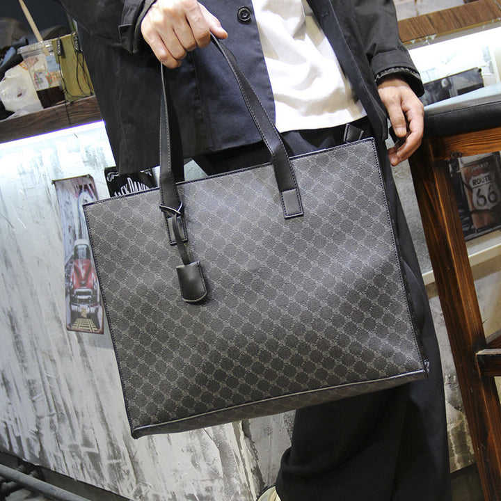 Elegant Tote Bag with Textured Design Kalsten