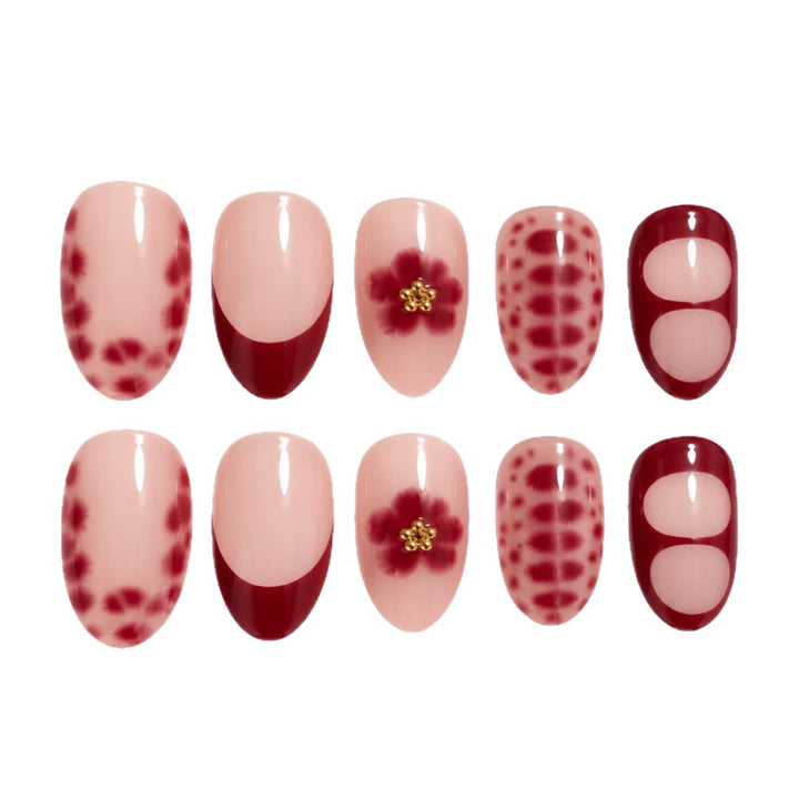 Artistic Floral Nail Art Extensions