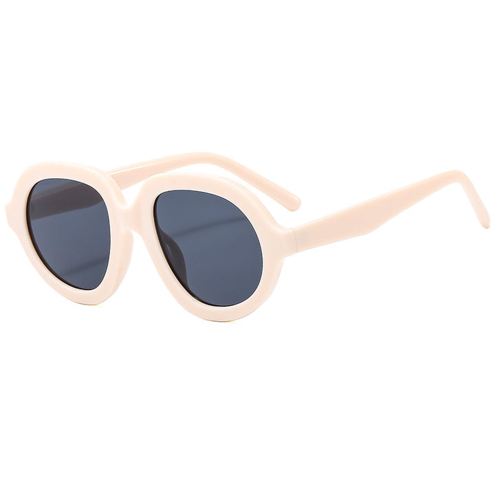 Ladies fashionable sunglasses with wide, oval frame Kalsten