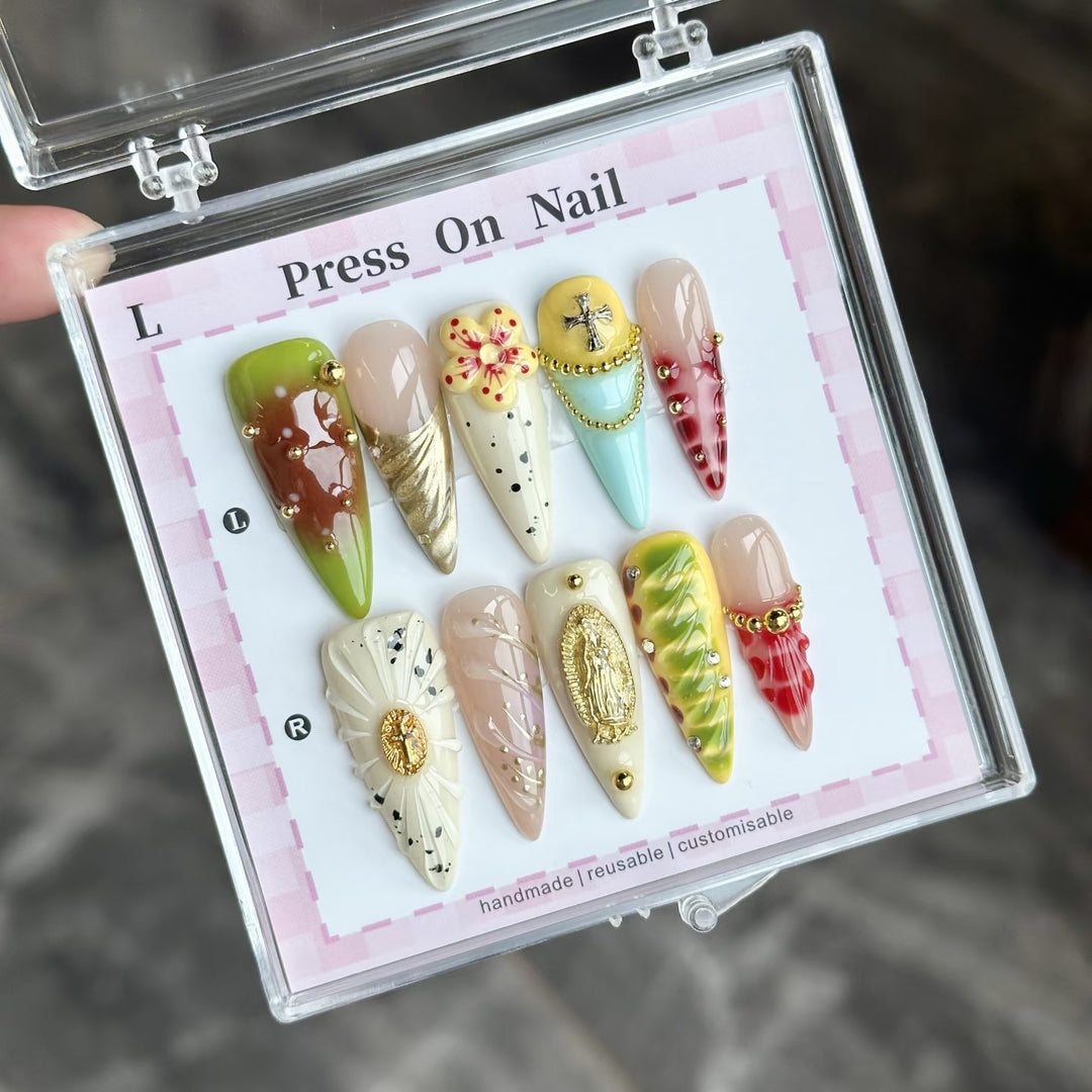 Artisan Decorative Press-On Nail Set