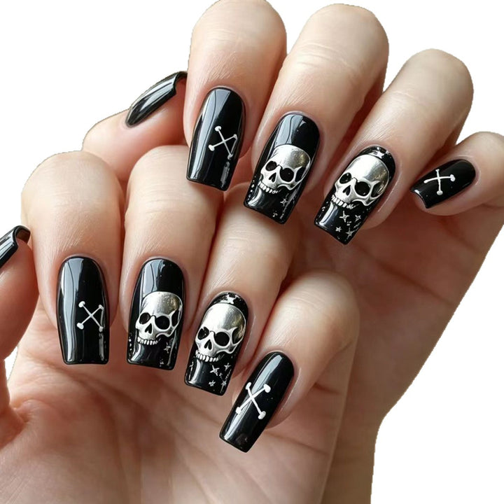 Gothic Skull Nail Art Kalsten