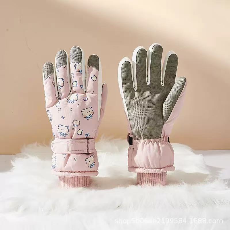 Cute Cartoon-Themed Winter Gloves Kalsten