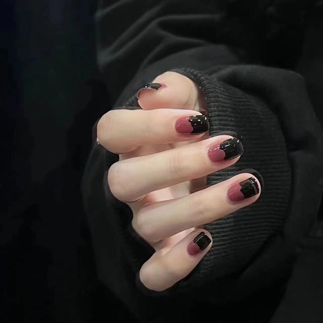 Artistic Dual-Tone Press-On Nail Set