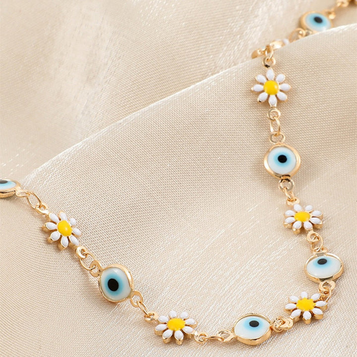 Flower and Eye Charm Bracelet Kalsten