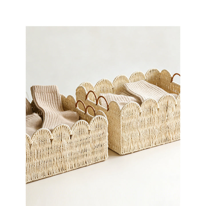 Decorative basket with wave edge Kalsten