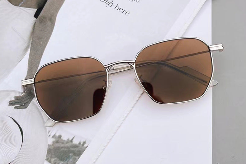 Square sunglasses with high-quality frame Kalsten