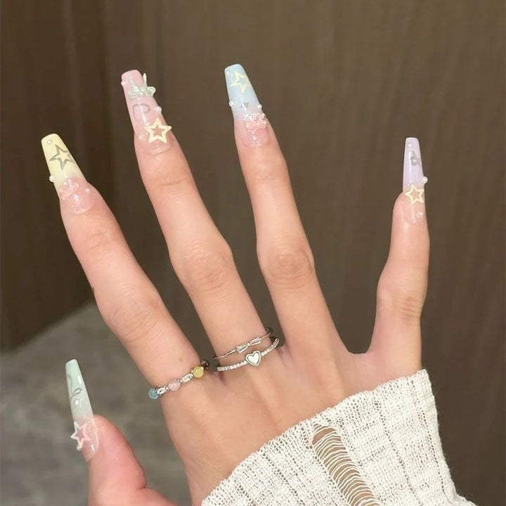 Artistic Themed Press-On Nail Extensions