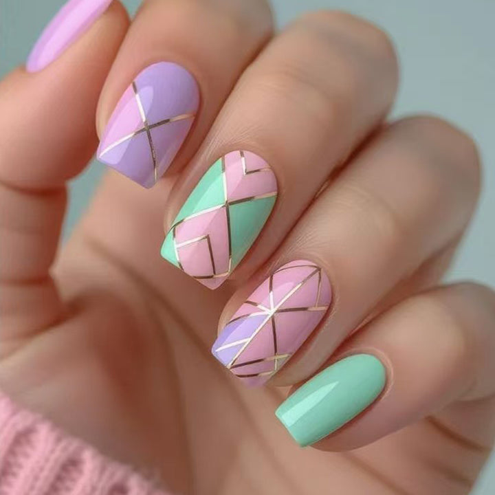 Geometric Pattern Nail Art Kalsten