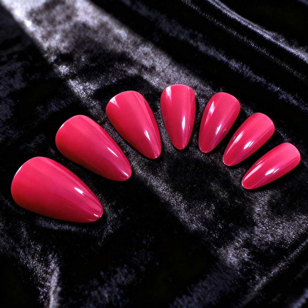 Premium Glossy Press-On Nail Enhancements Kalsten