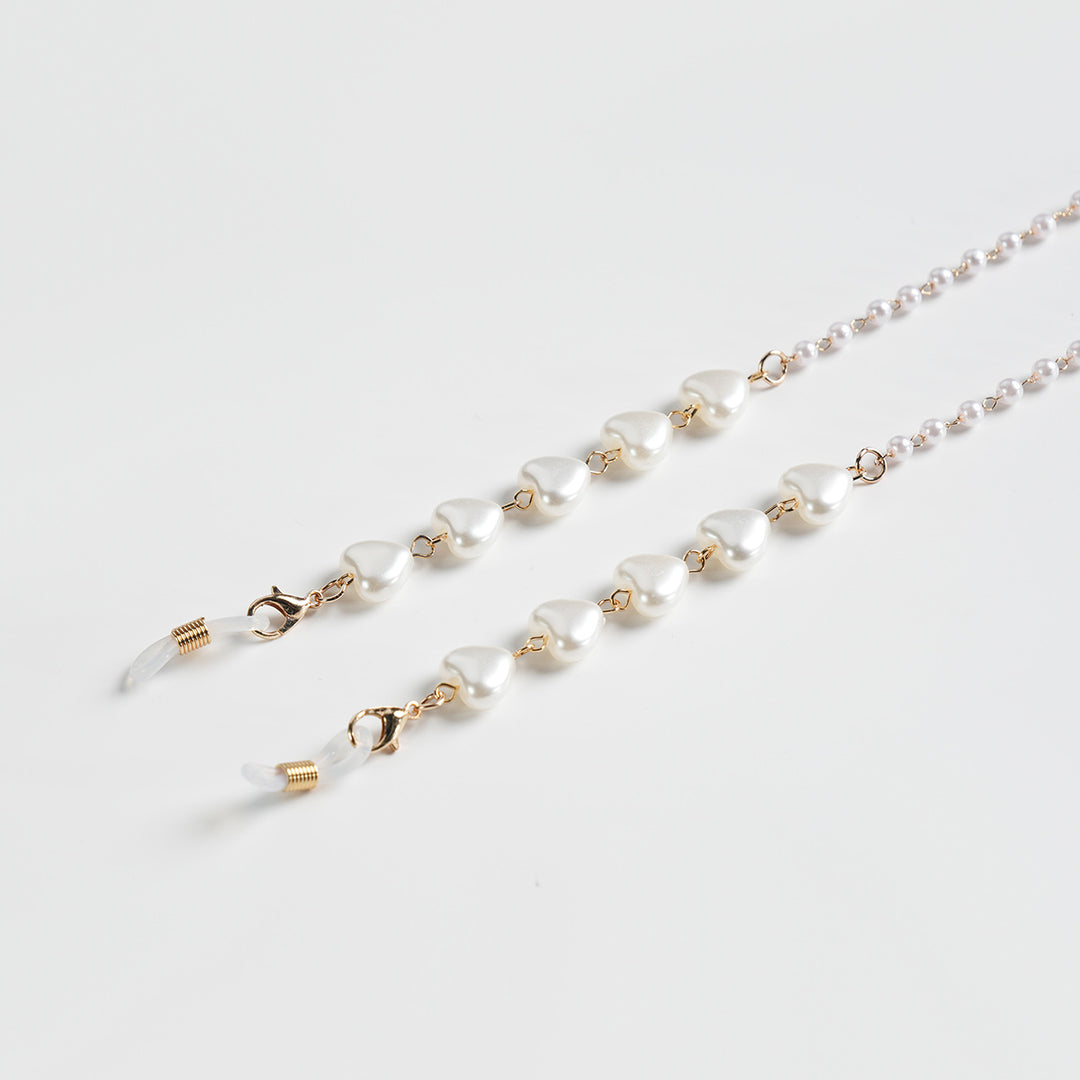 Heart-Shaped Beaded Eyewear Chain kalsten